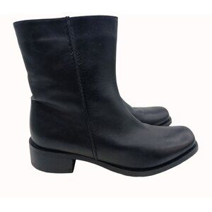 Santana Canada Black Leather Ankle Boots Side Zipper Closure Women’s Size 9